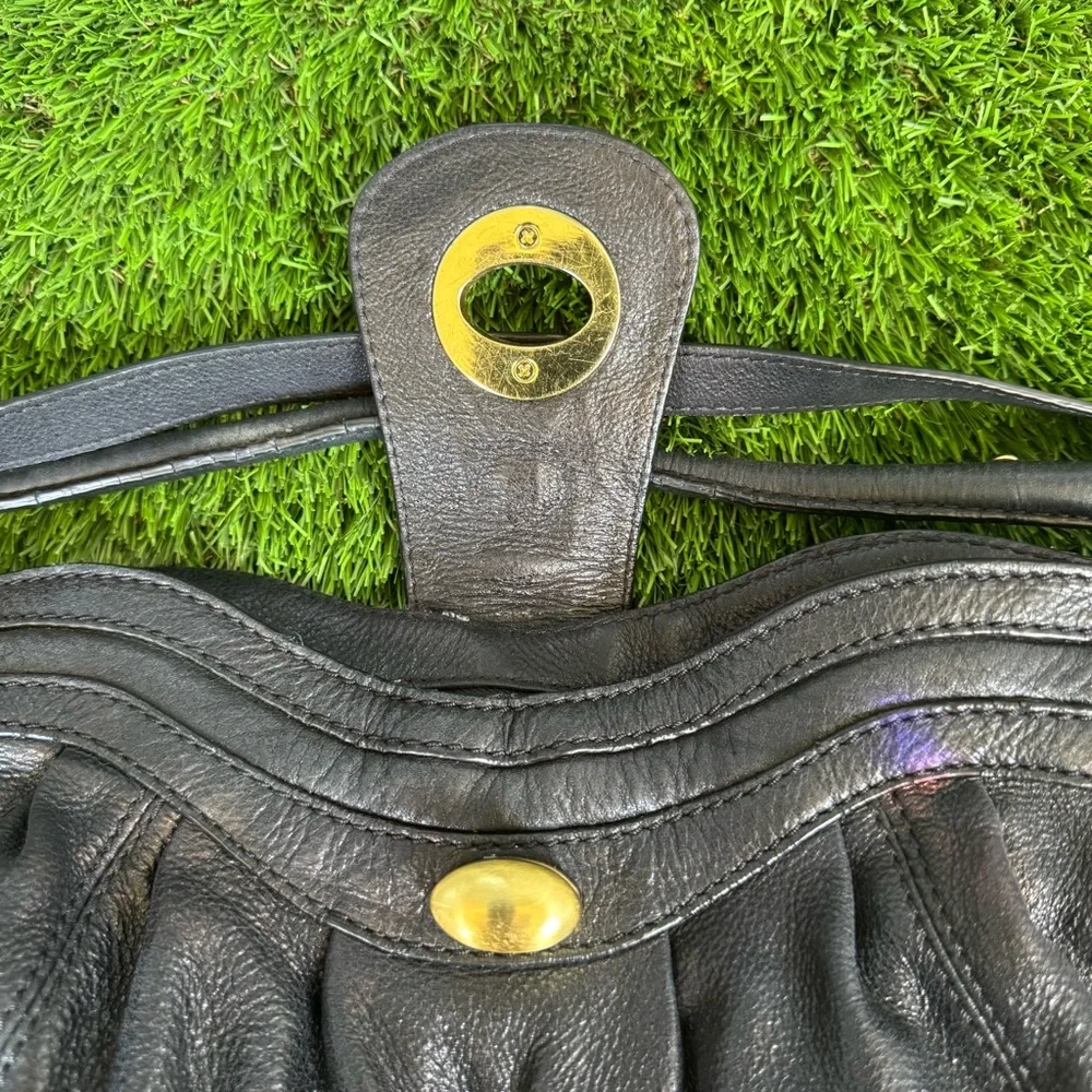Elegant Black Leather Women's Bag